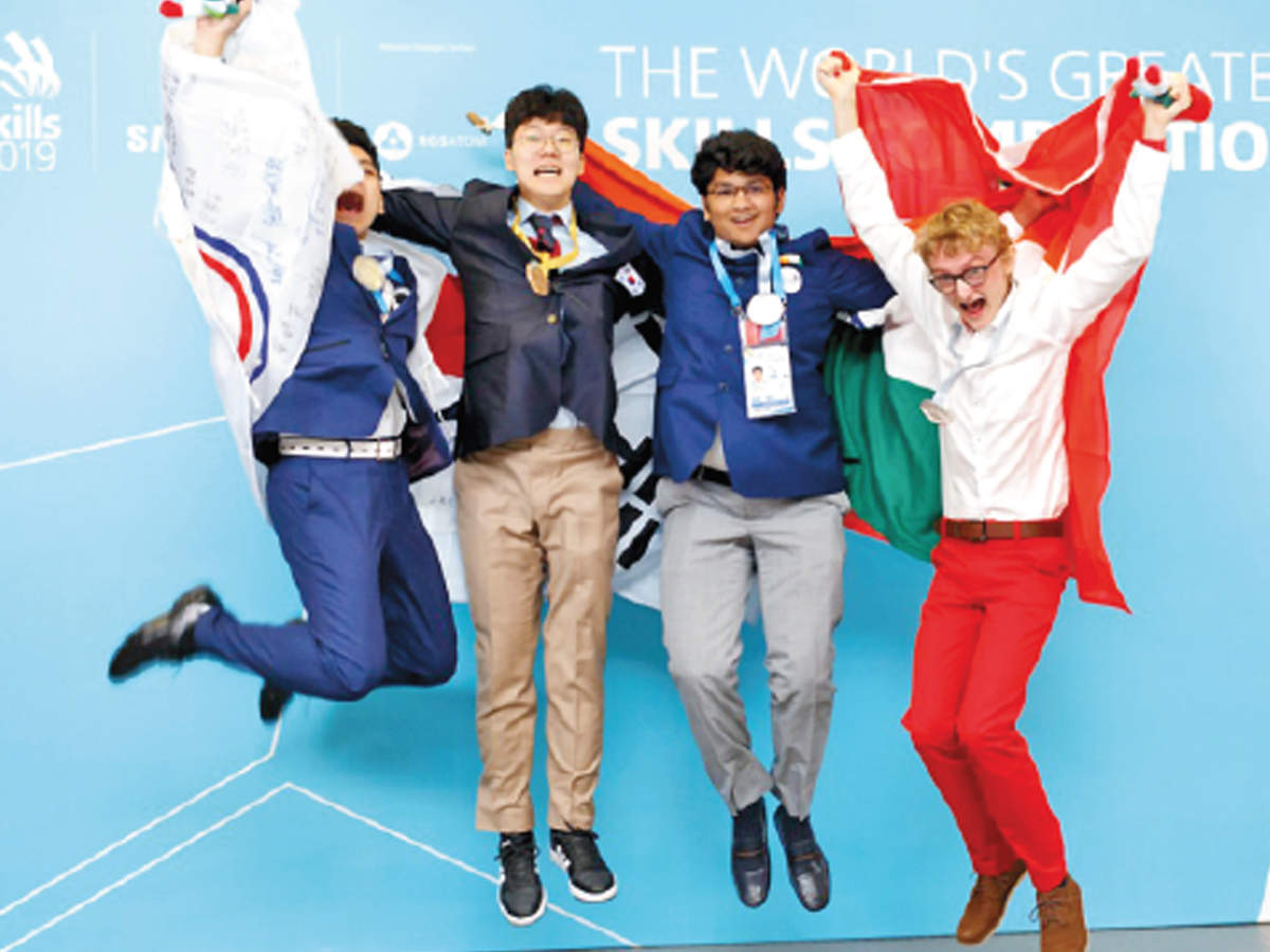 Pranav (third from left) was one of the four medal-winners from India