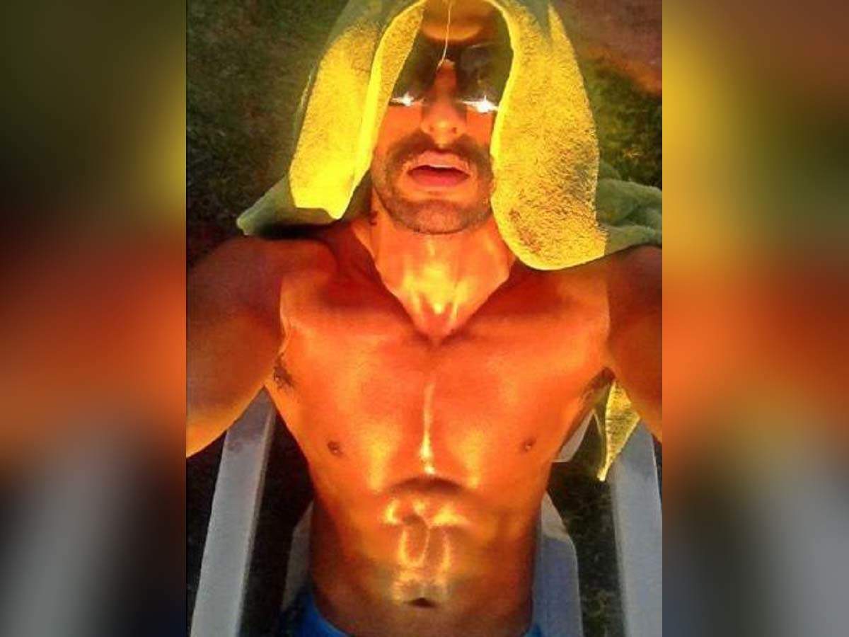 Ranveer Singh sets the temperature soaring with his latest pic