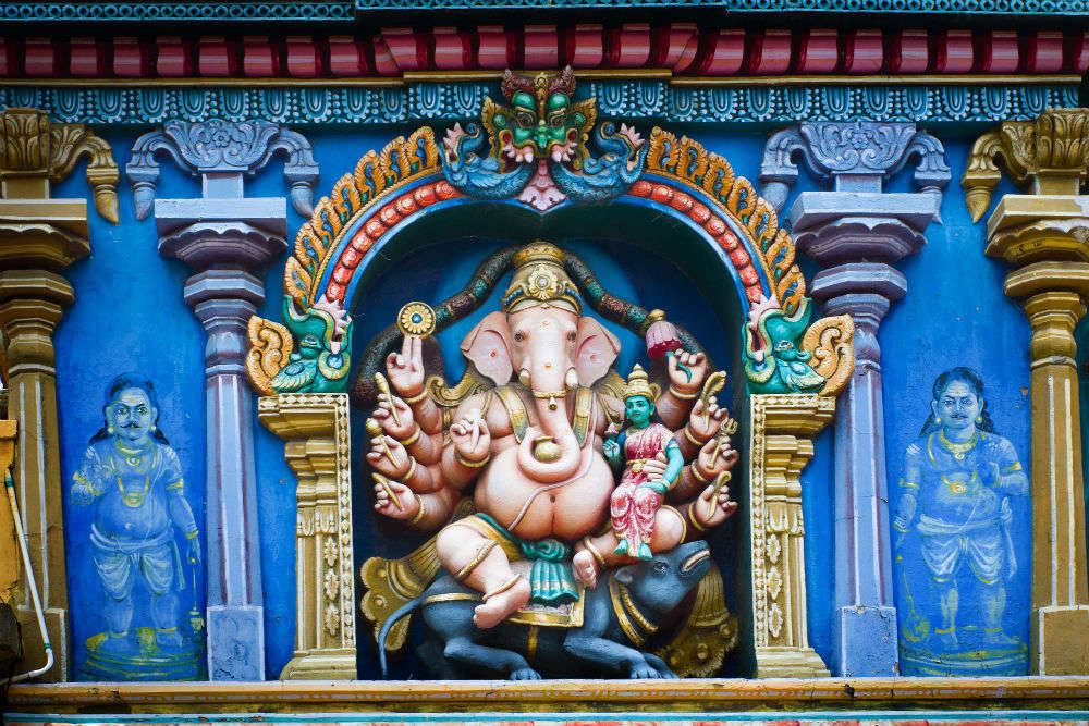 Ganesh Mandir in Delhi–let the God work up travel magic for you