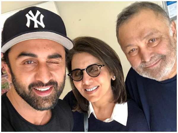 This is how Ranbir Kapoor reacted when Neetu Kapoor broke the news of Rishi Kapoor&#39;s cancer | Hindi Movie News - Times of India