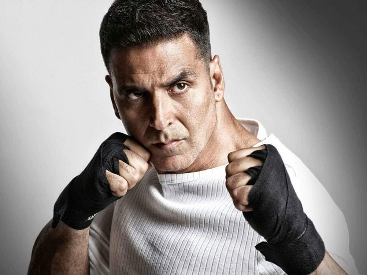 Fit at 52: TEN videos of Akshay Kumar which prove that he is the ...