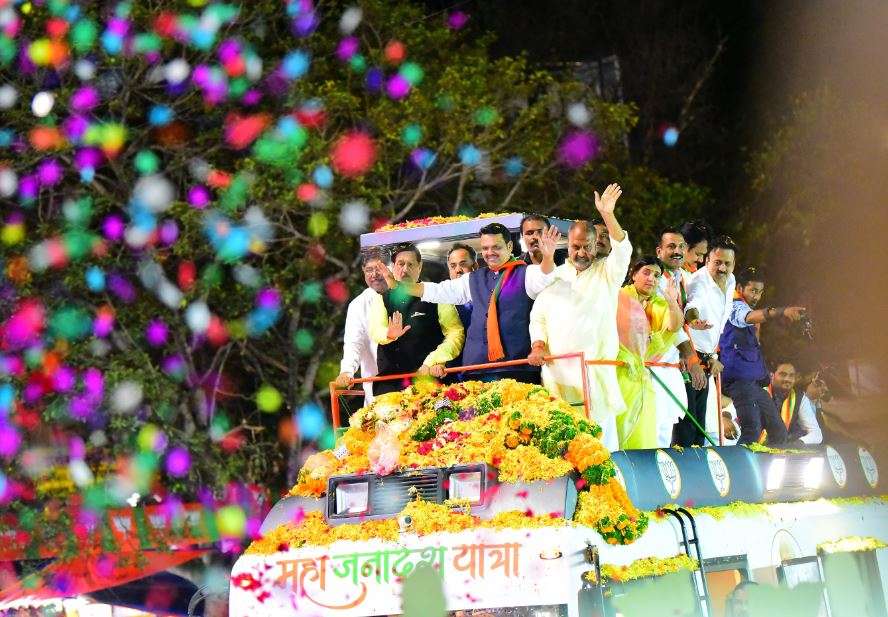 Chief minister Devendra Fadnavis’ ‘Mahajanadesh Yatra’ at FC Road (left) and Hadapsar on Saturday