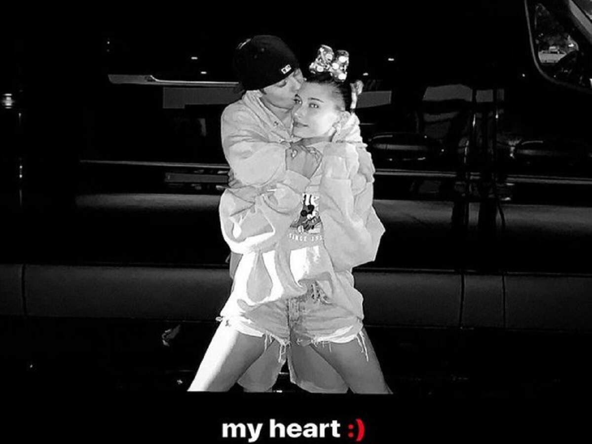 Hailey Baldwin and Justin Bieber celebrate their first anniversary by sharing adorable pictures - Times of India