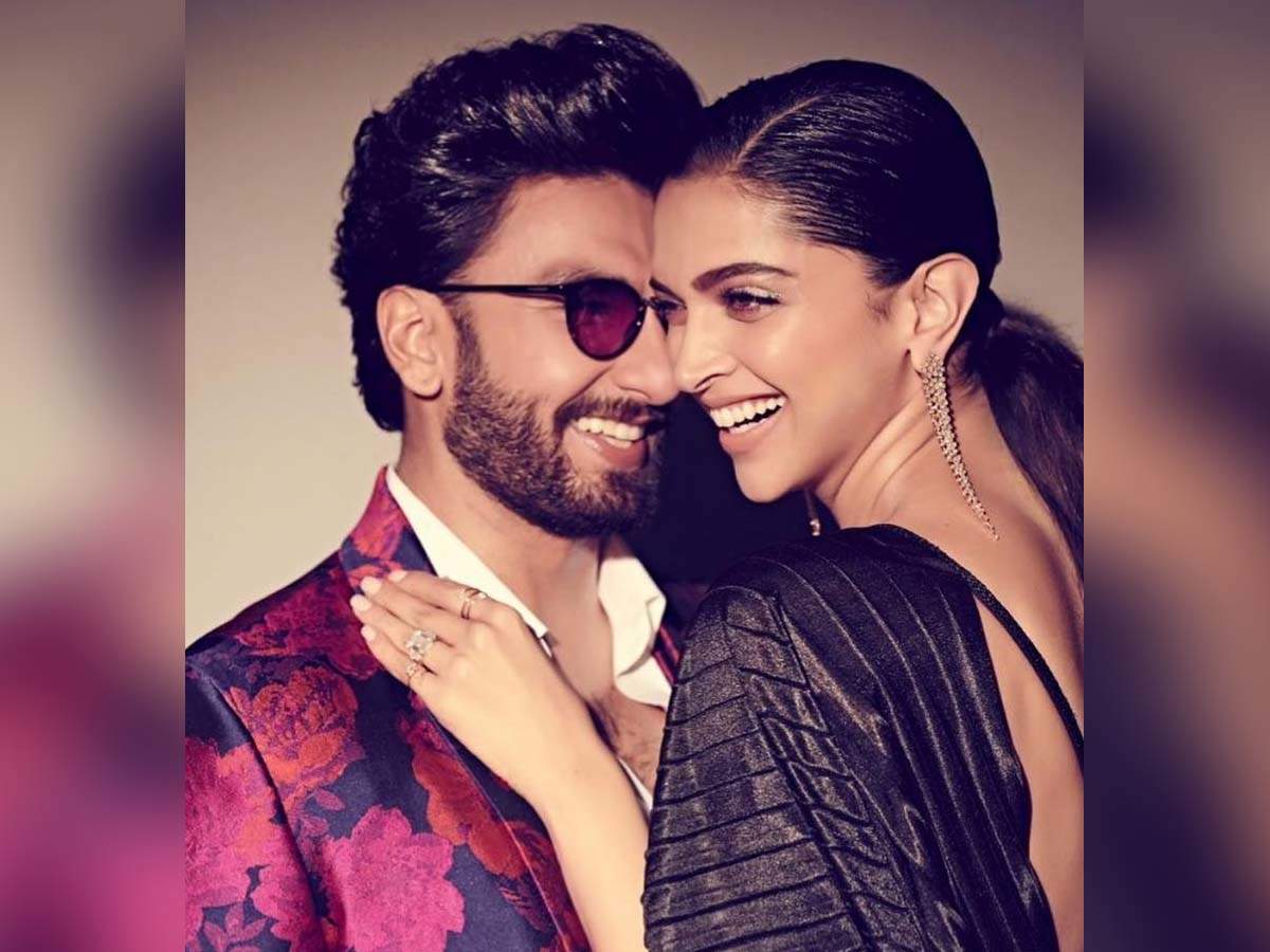 Deepika's Comment On Husband Ranveer's Latest Instagram Post Is All Things  Love - RVCJ Media