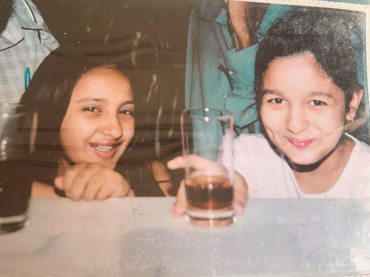 Alia Bhatt Wishes Her Bestie Akansha Ranjan On Her Birthday With