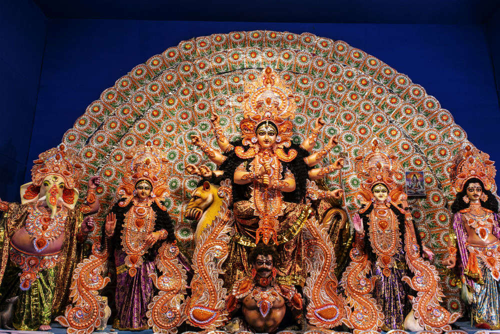 3000 letter boxes, Chandrayaan 2  and more pandal themes in Durga Puja this year