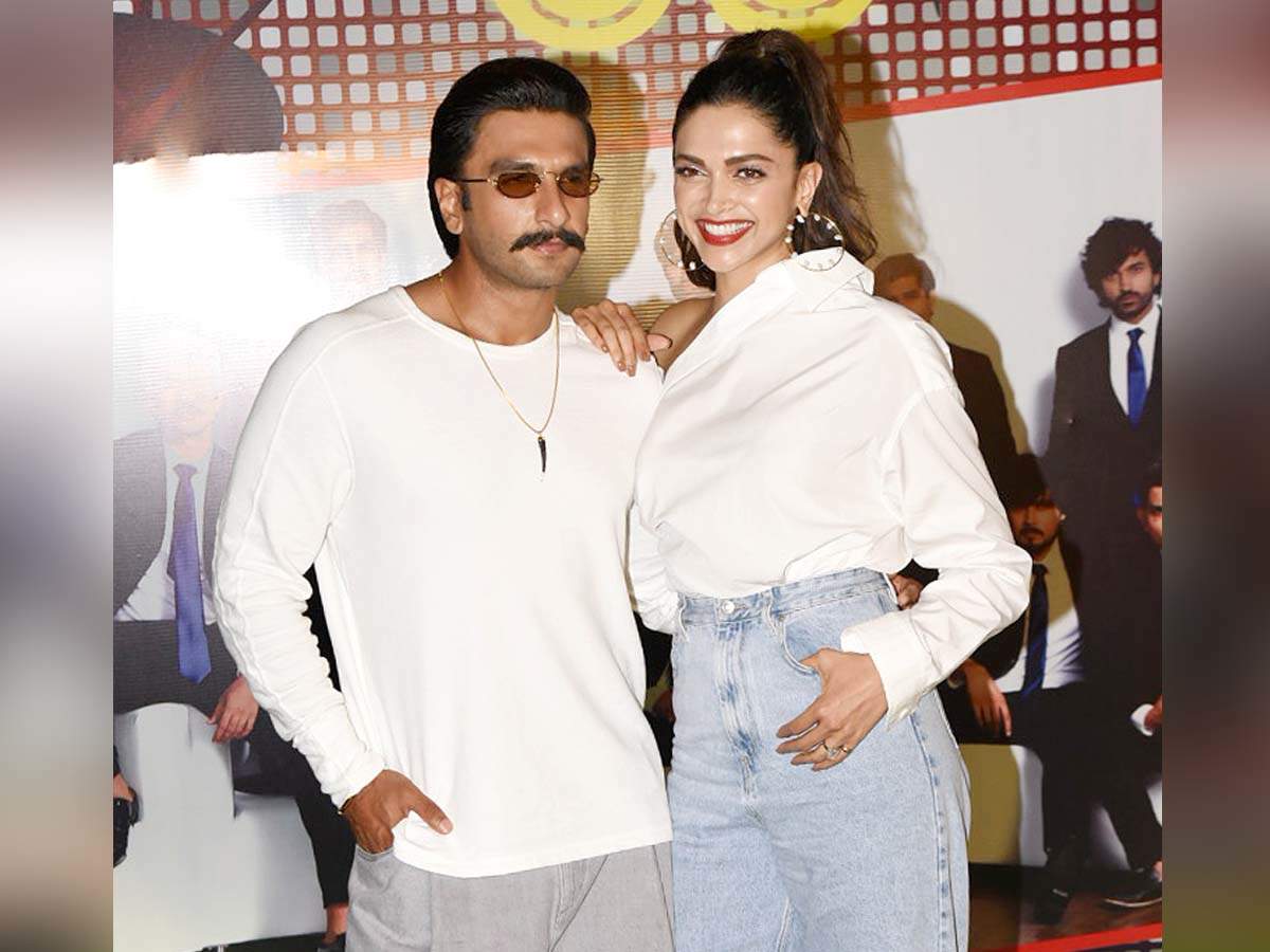 Ranveer Singh, Deepika Padukone are back in the town after promoting 83 in  Saudi Arabi