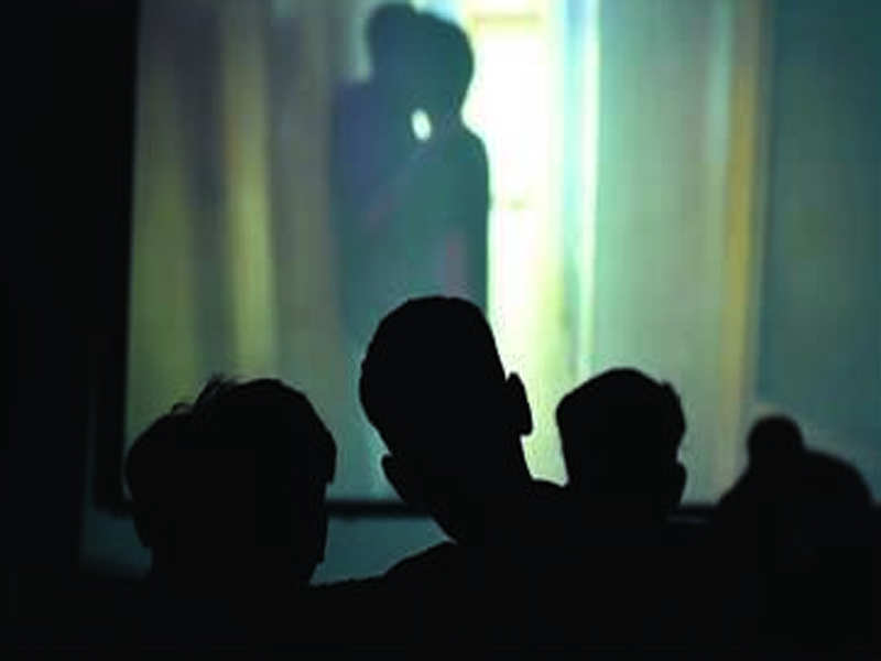 The festival showcased a diverse range of films, which speak about intricate issues in relationships between gay people and also social issues faced by them and transsexual people. 