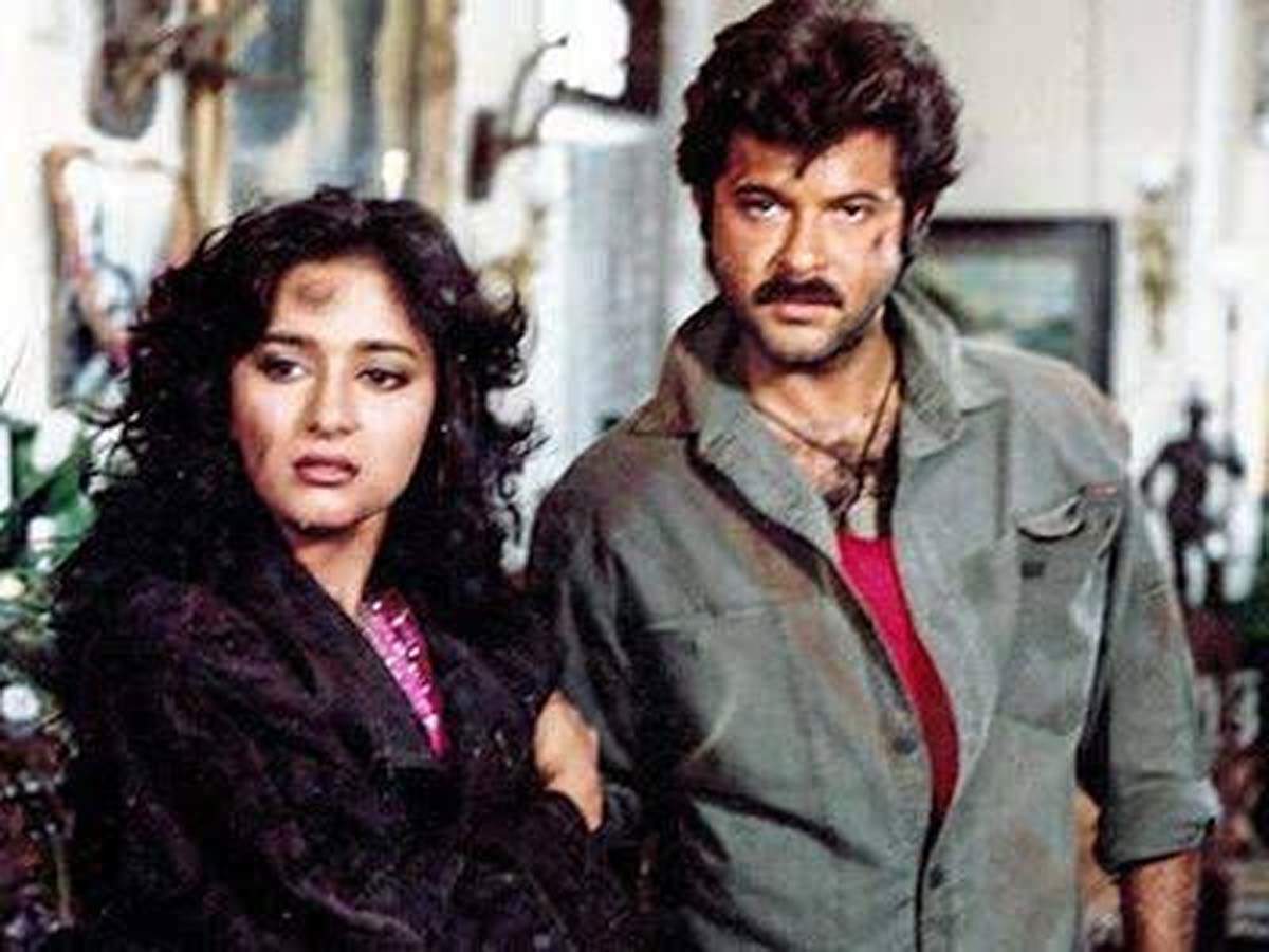 31yearsofTezaab: Anil Kapoor feels grateful while Madhuri Dixit debuts on  tiktok celebrating the success | Hindi Movie News - Times of India