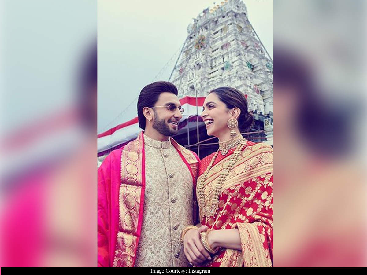 Video Deepika Padukone Warns Ranveer Singh Not To Steal Her Fan Who Showered The Couple With I Love You Cheers During Their Tirupati Temple Visit Hindi Movie News Times Of India