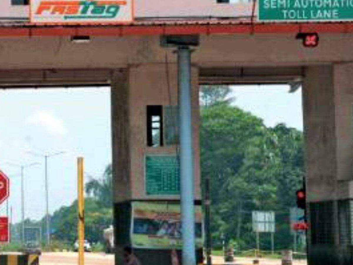 The Centre has mandated all lanes barring one at toll plazas be converted into FASTag lanes by December 1