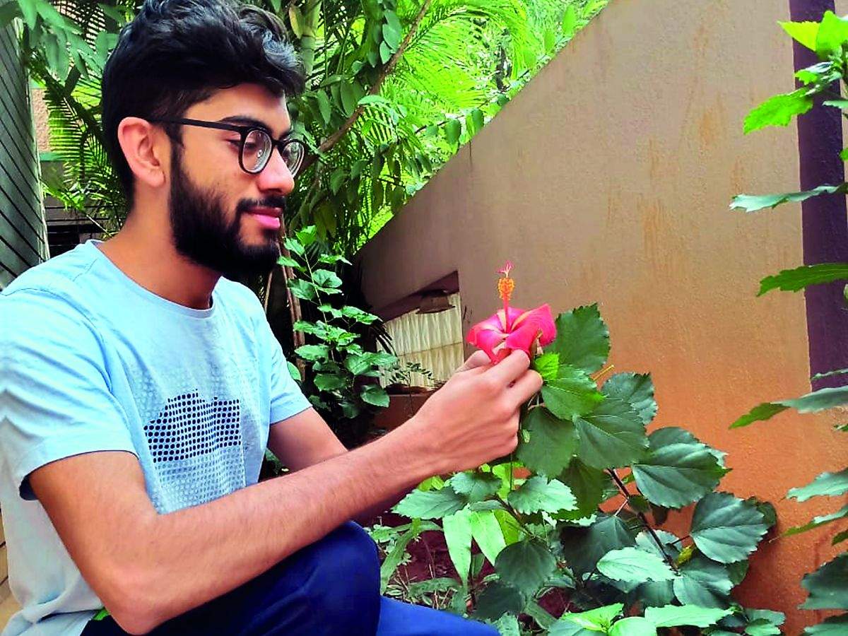 City students go old school, take a fancy to hobbies - Times of India