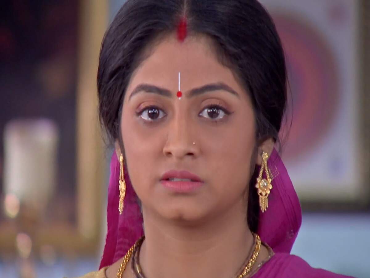 is fitbit versa waterproof