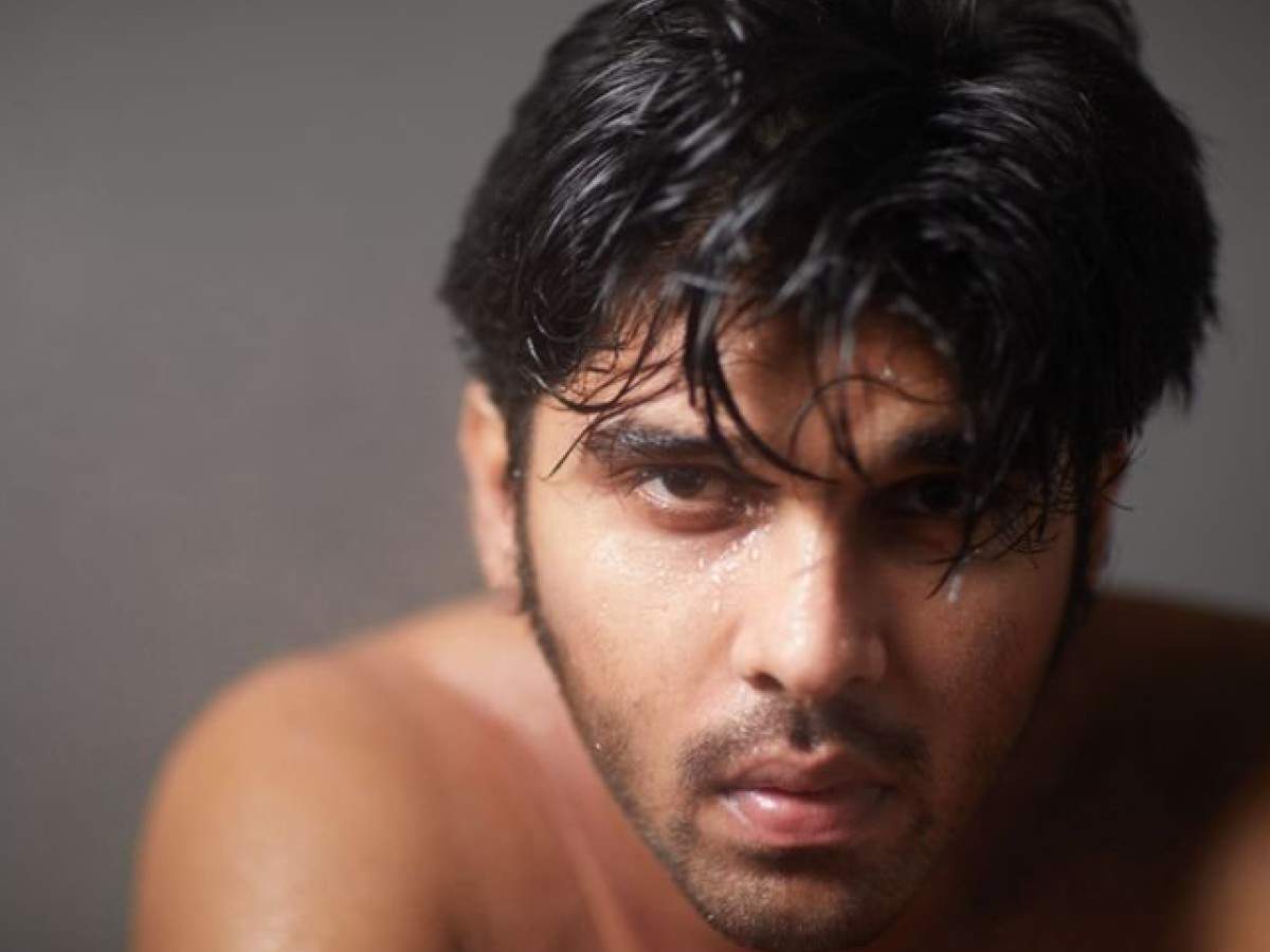 Dhruv Vikram lands in controversy with 'Adithya Varma' | Tamil ...