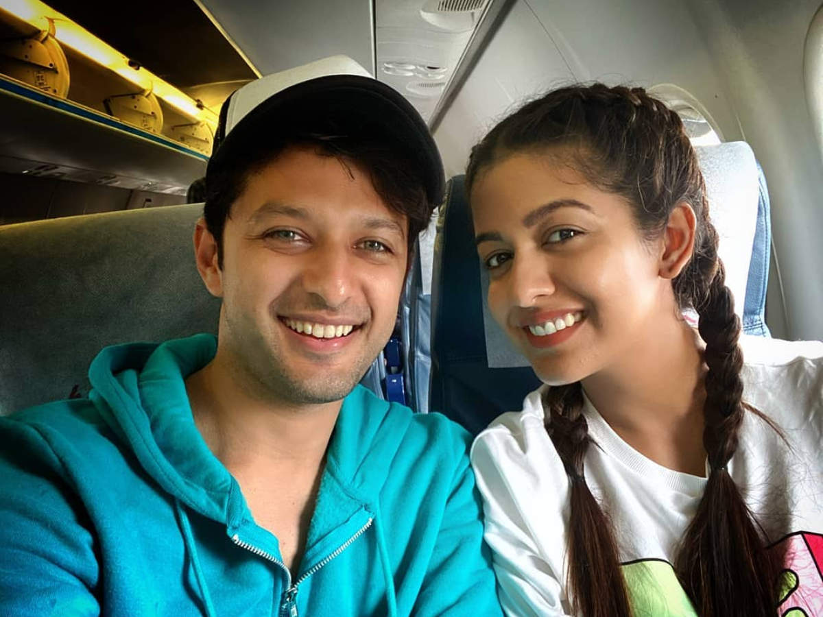 Vatsal Seth and Ishita Dutta celebrate 2nd wedding anniversary in Maldives, sneak out time from their hectic schedules - Times of India
