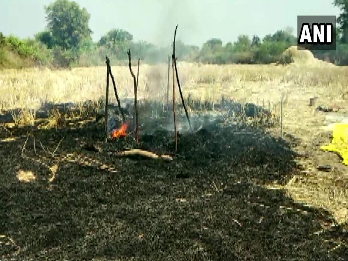 A fire broke out place when the three kids, who were around four years old, were playing inside a makeshift hut near a paddy threshing ground close to their home (Photo credit: ANI)