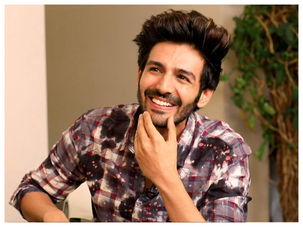 Did Kartik Aaryan just admit that he was attracted to someone else when he was in a relationship? | Hindi Movie News - Times of India