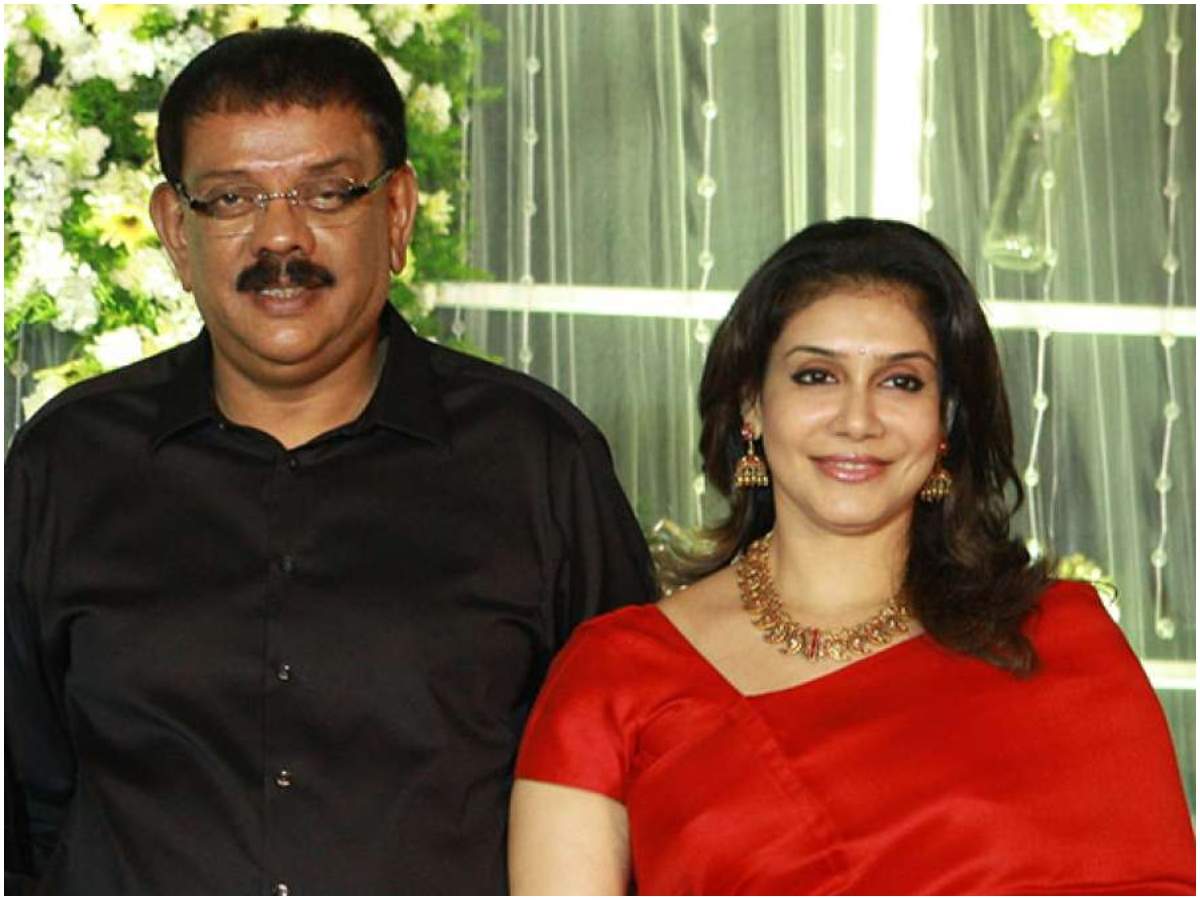 priyadarshan shares a throwback picture with his ex wife on their 29th wedding anniversary malayalam movie news times of india their 29th wedding anniversary