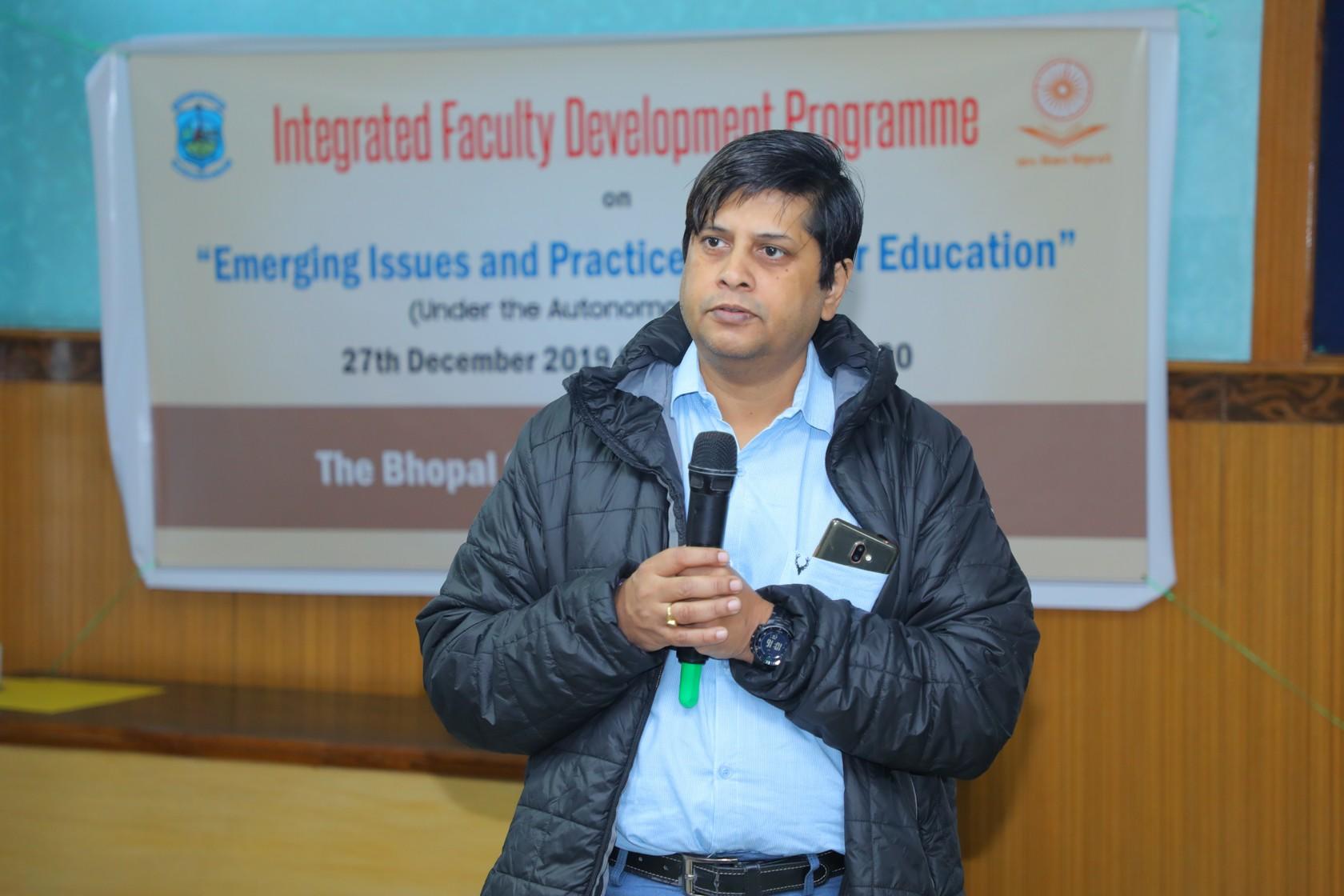 BSSS College Bhopal: A week long faculty development program in the ...