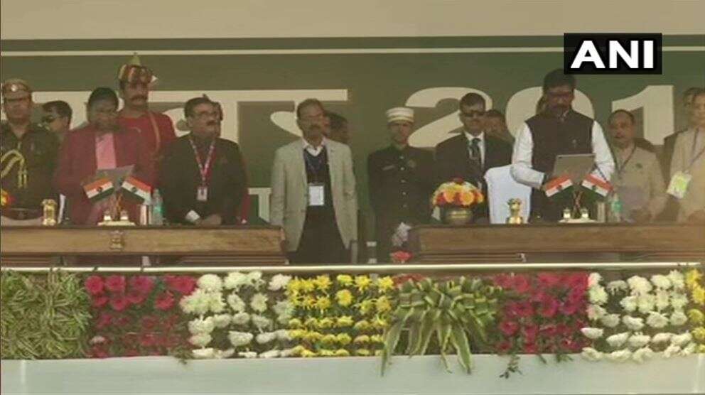 Live: Hemant Soren arrives for oath-taking ceremony