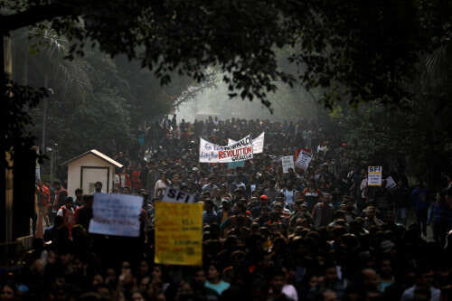 Live: Rahul, Priyanka instigated riots, Shah says