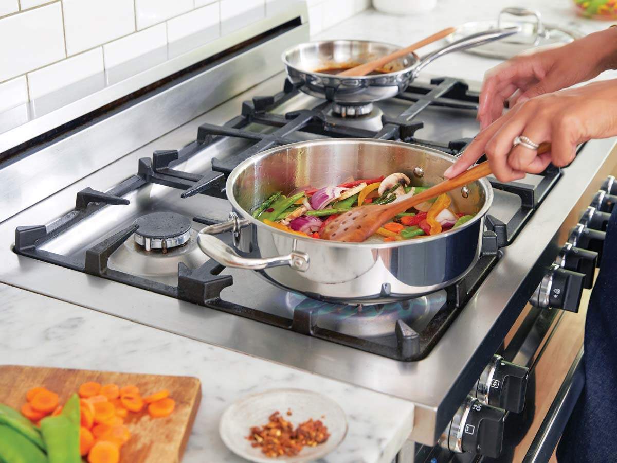 Kitchen Gas stove: Four burner stoves for enthusiastic cooks | Most Searched Products - Times of India