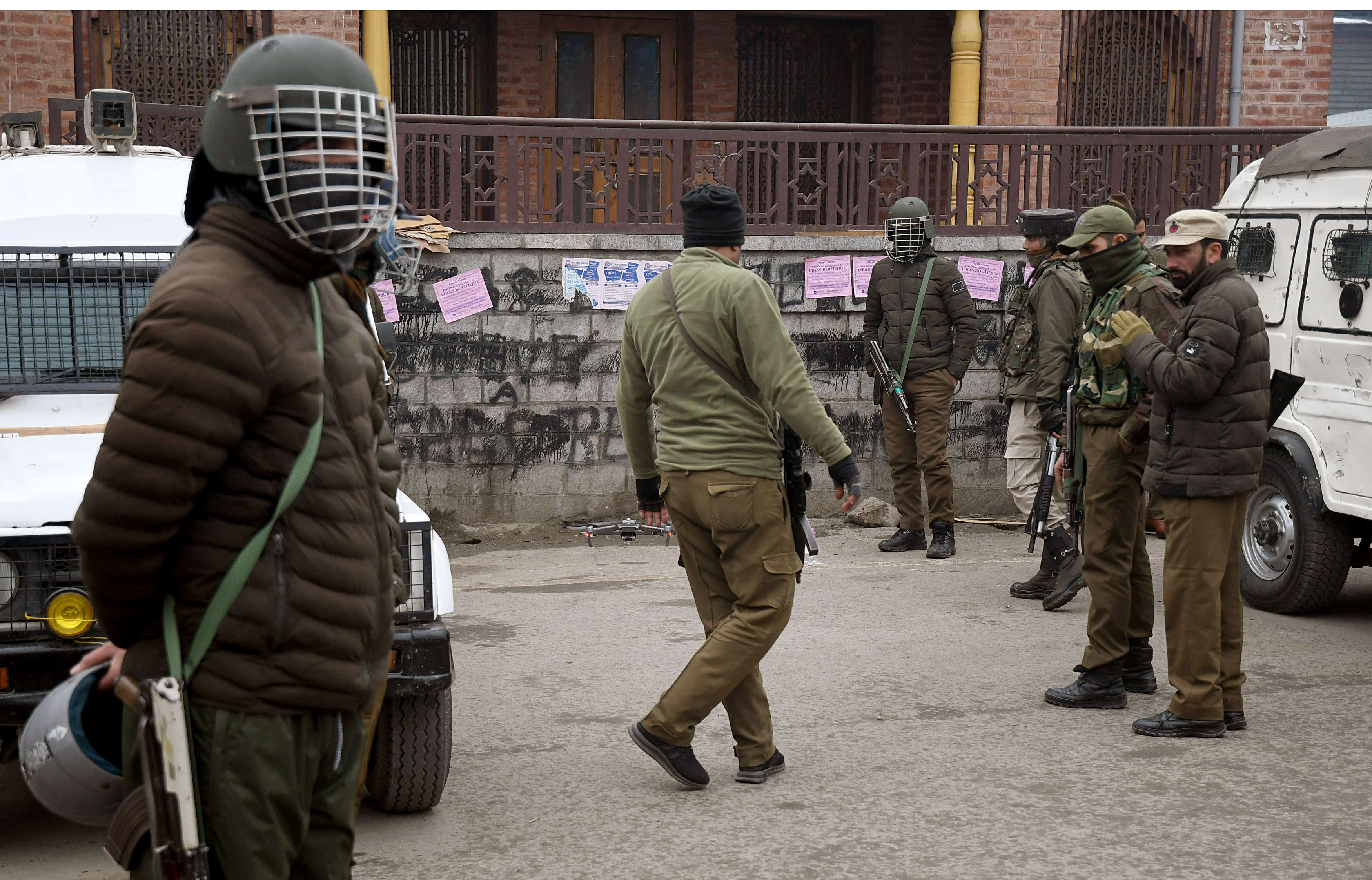 J&K DSP arrested with two Hizbul terrorists