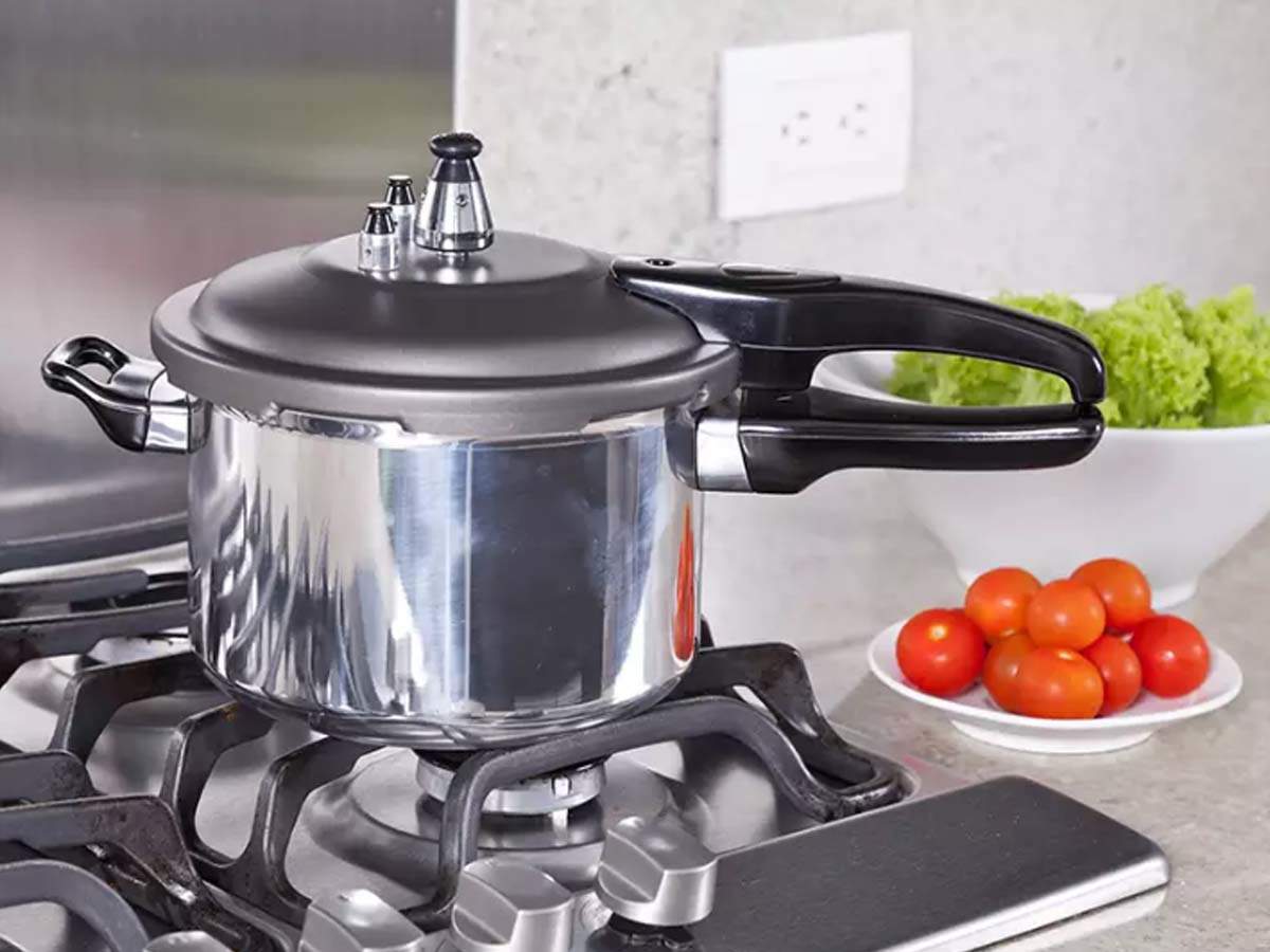 What are Different Types of Pressure Cookers Available?