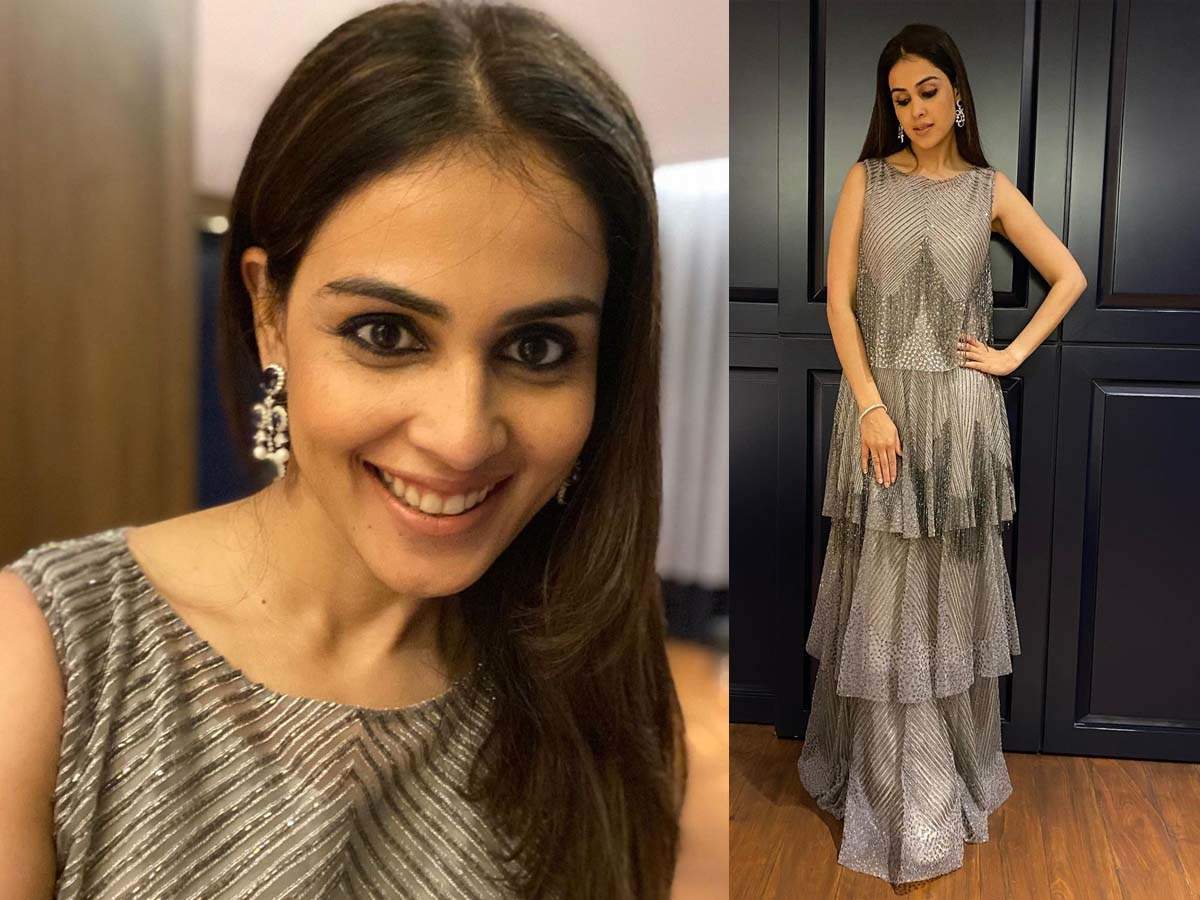 Genelia D'Souza looks absolutely pretty in these Instagram photos but the  captions full of wisdom deserve your attention! | Hindi Movie News - Times  of India
