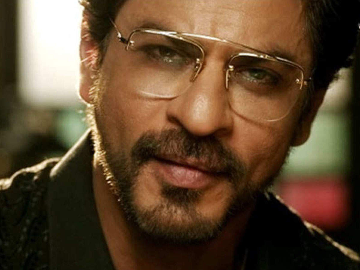 3 Years of Raees: Shah Rukh Khan shares a video of himself ...