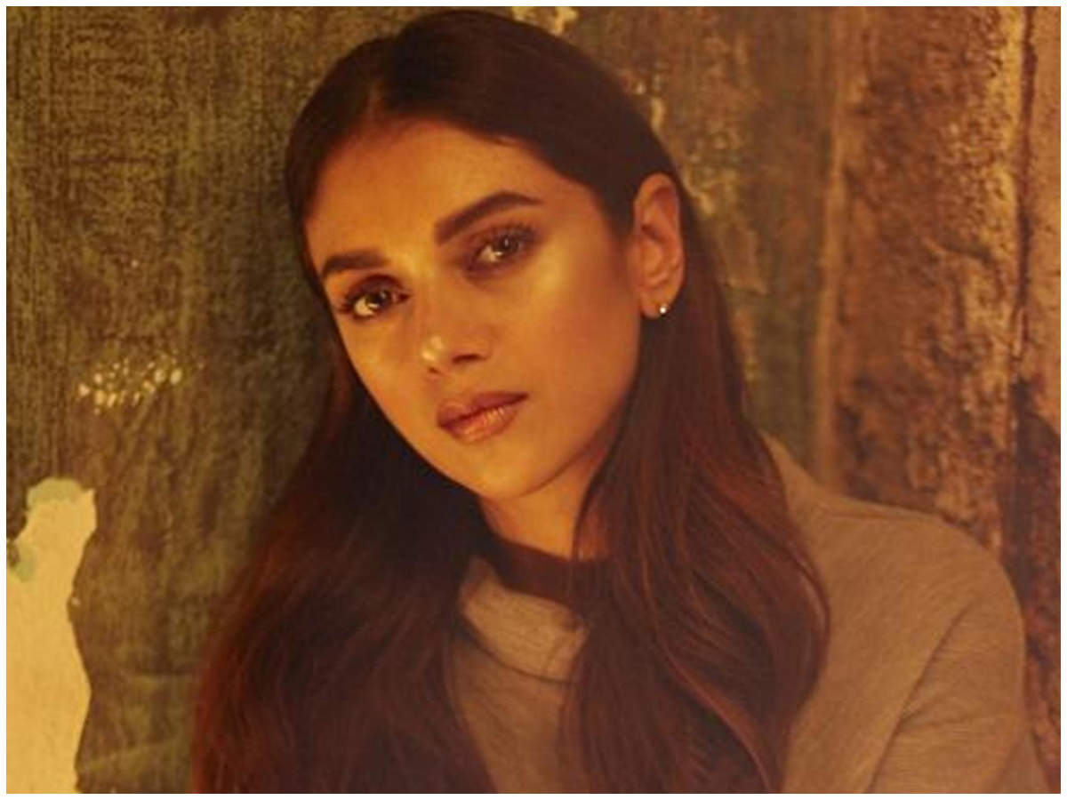 Aditi Rao Hydari opens up on her film with Dhanush Tamil