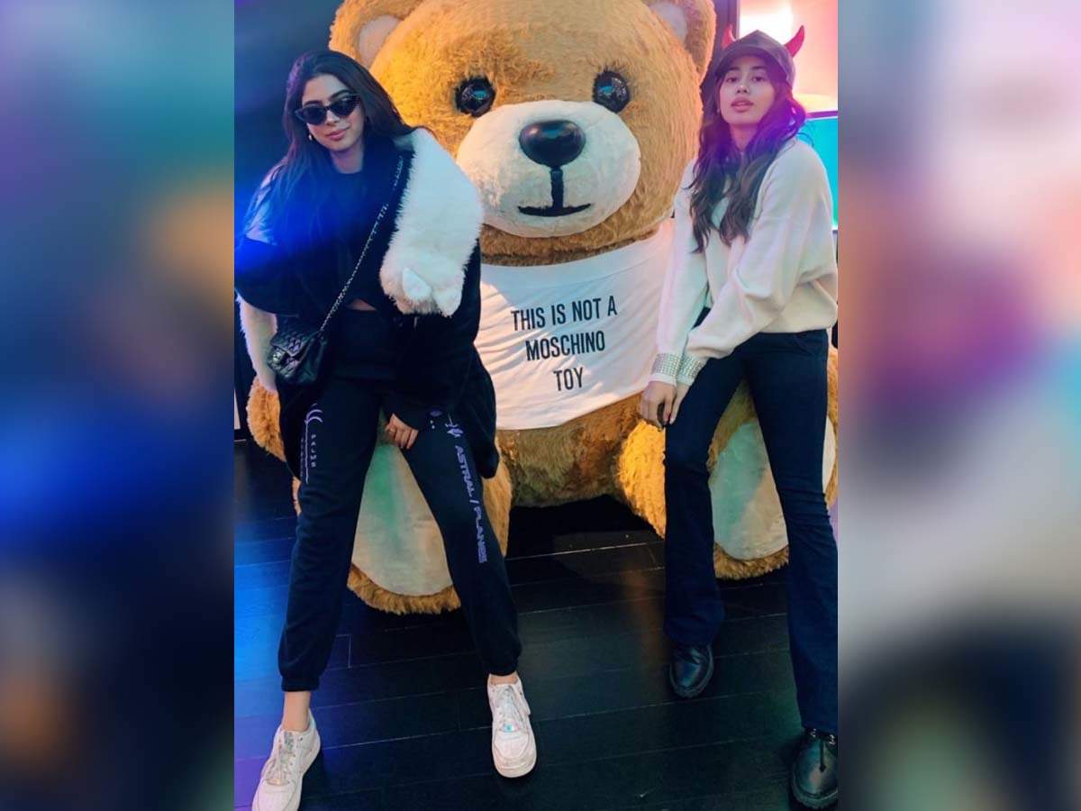 Janhvi Kapoor Misses Her Sister Khushi Kapoor Shares A Sweet Post On Her Instagram Hindi Movie News Times Of India janhvi kapoor misses her sister khushi