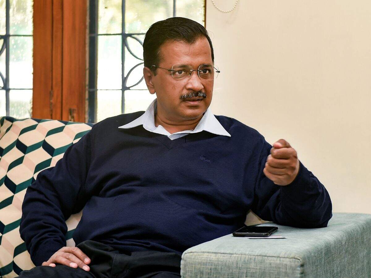 live: EC notice to Kejriwal over Twitter video