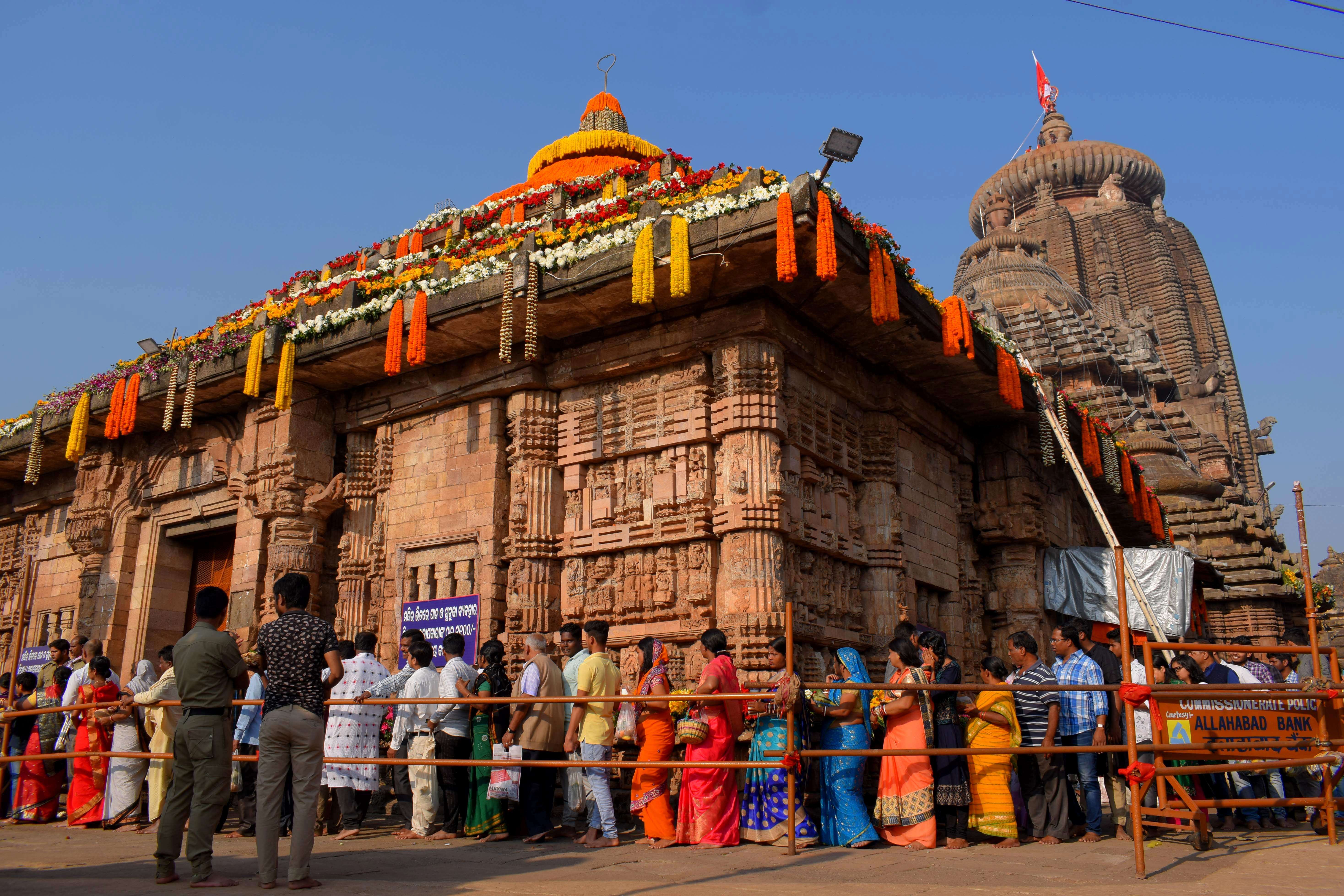 Maha Shivaratri observed with much fervour | Events Movie News - Times of India Maha Shivaratri observed with much fervour | Events Movie News - Times of India