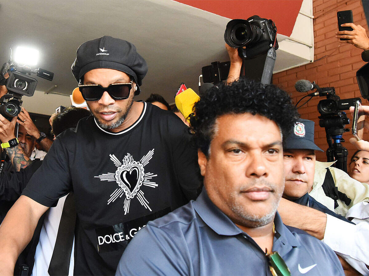 Covid-19 Ronaldinho