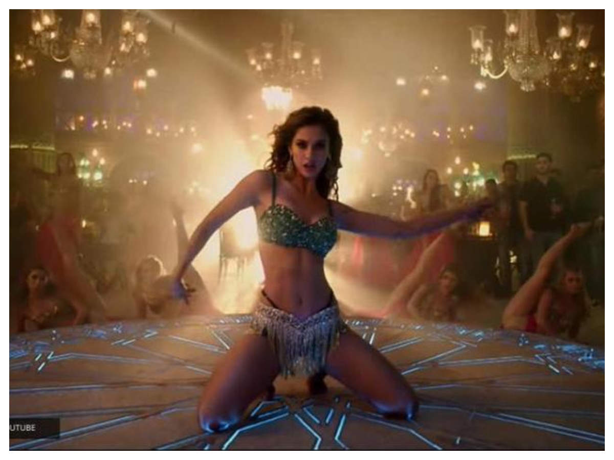 Watch: Disha Patani sets the temperature soaring with the BTS video of ‘Do You Love Me’ song from ‘Baaghi 3’