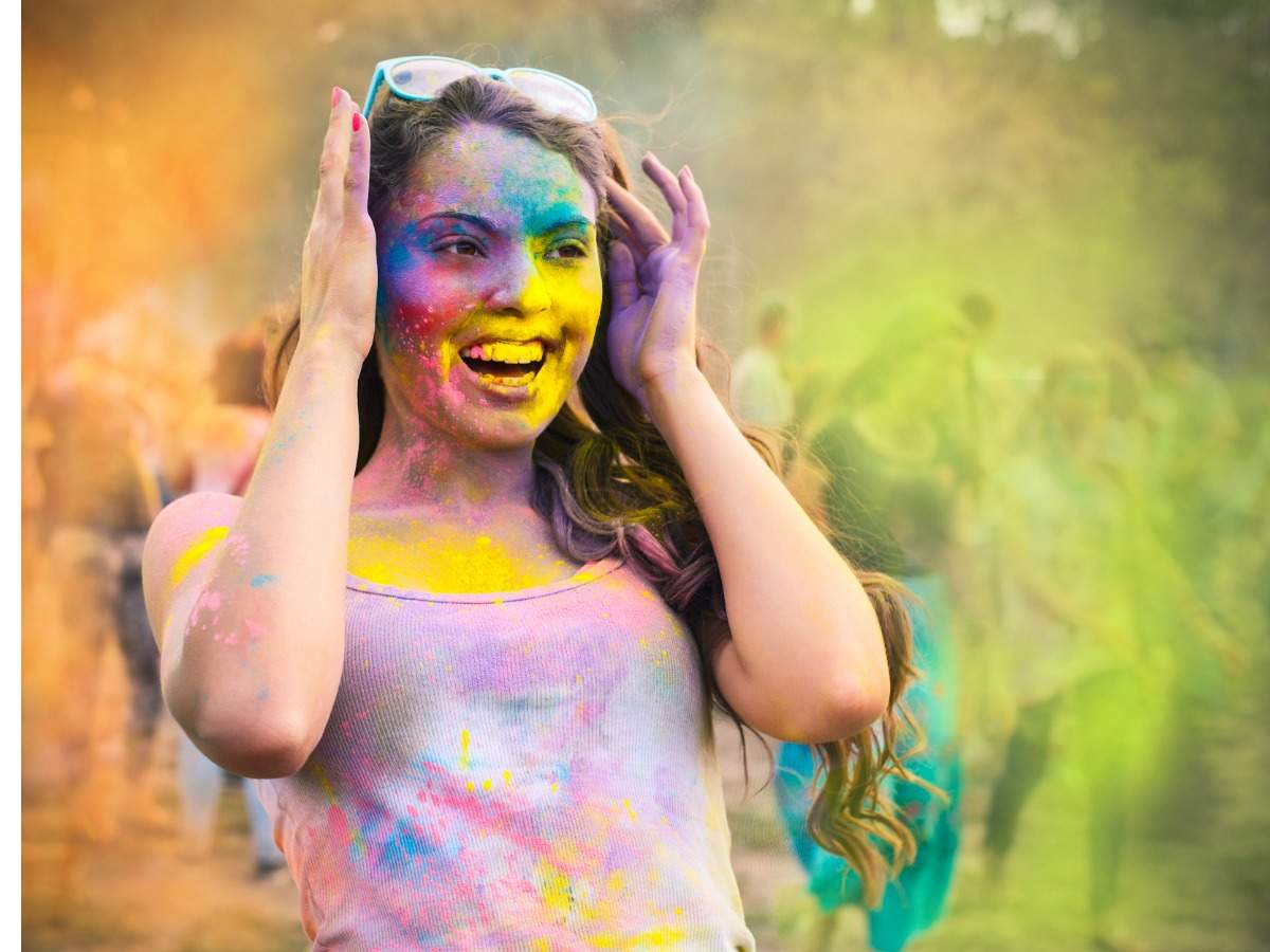 5 beauty tips to remove Holi colours from skin - Times of India