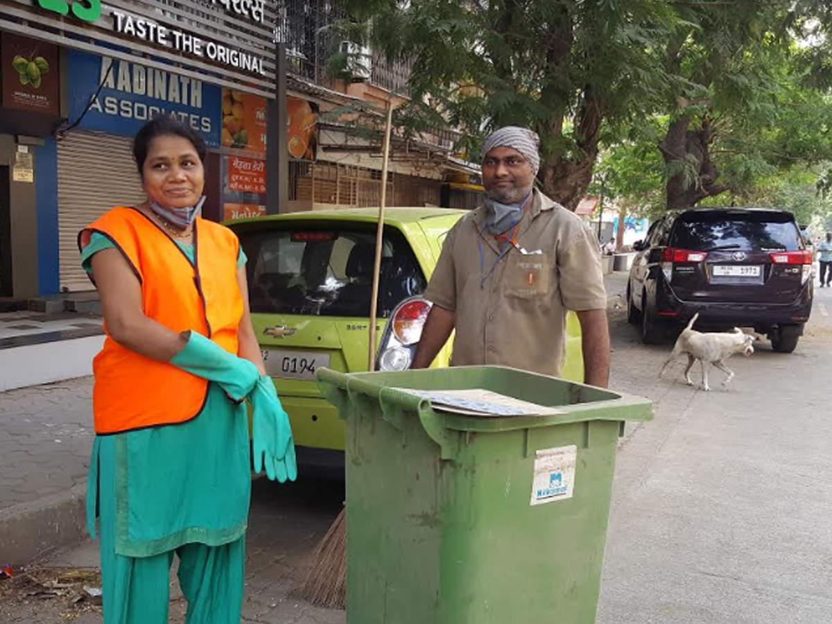 Jyoti Kadam and her colleague, Suresh Solanki have not missed a single day of work since the virus outbreak.