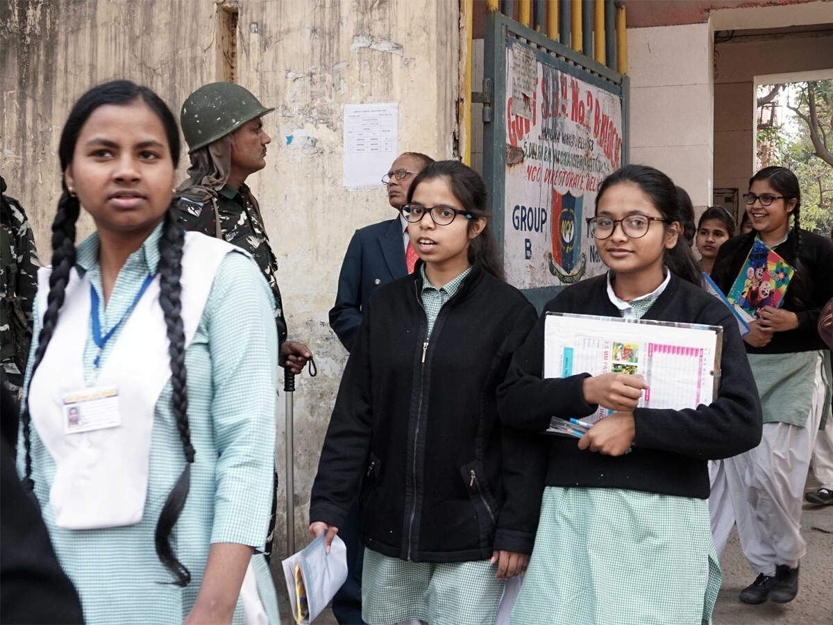 CBI files charge-sheet against 12 in HP scholarship scam - Khaskhabar.online