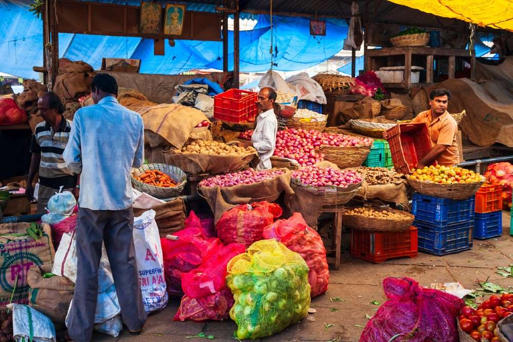 Dadar’s famous vegetable market temporarily shifted to new places