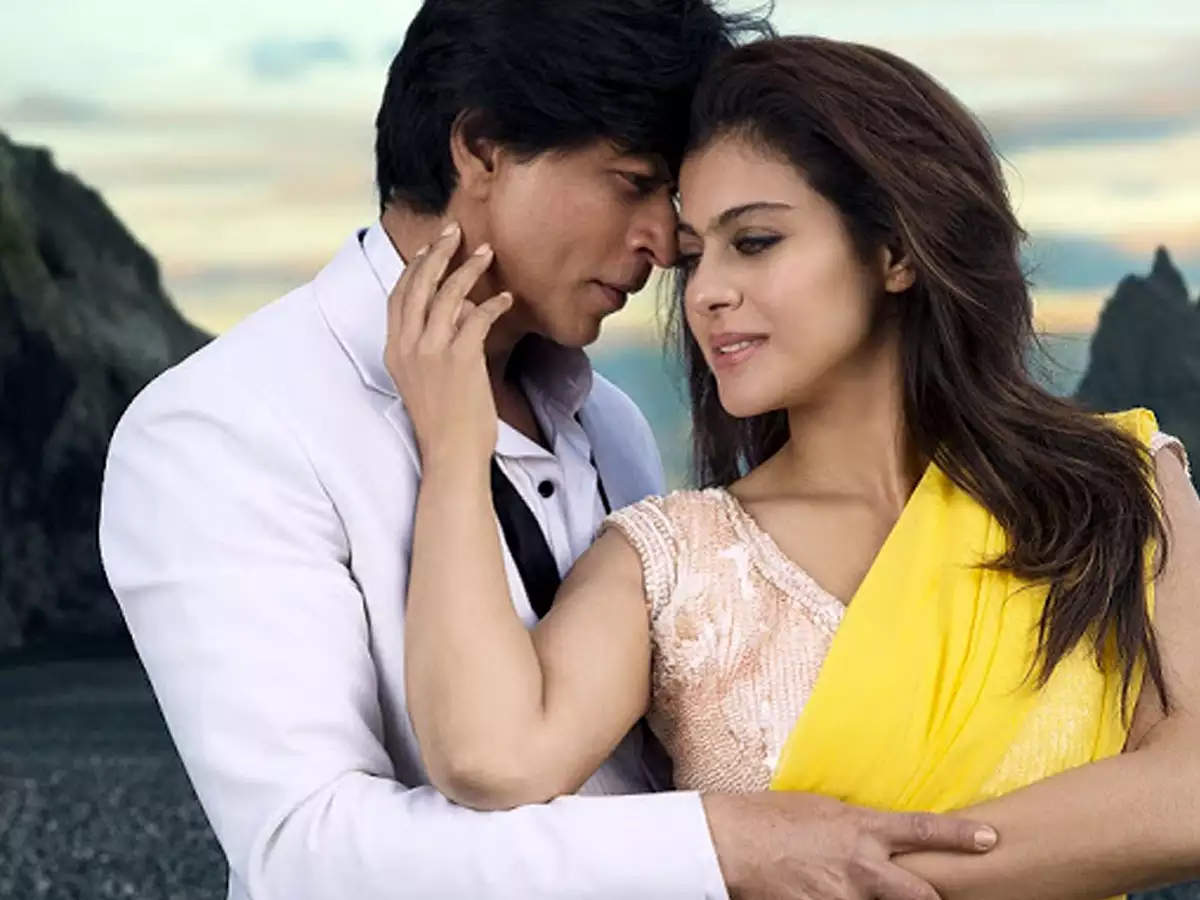 SRK interested in 'mature love story' with Kajol