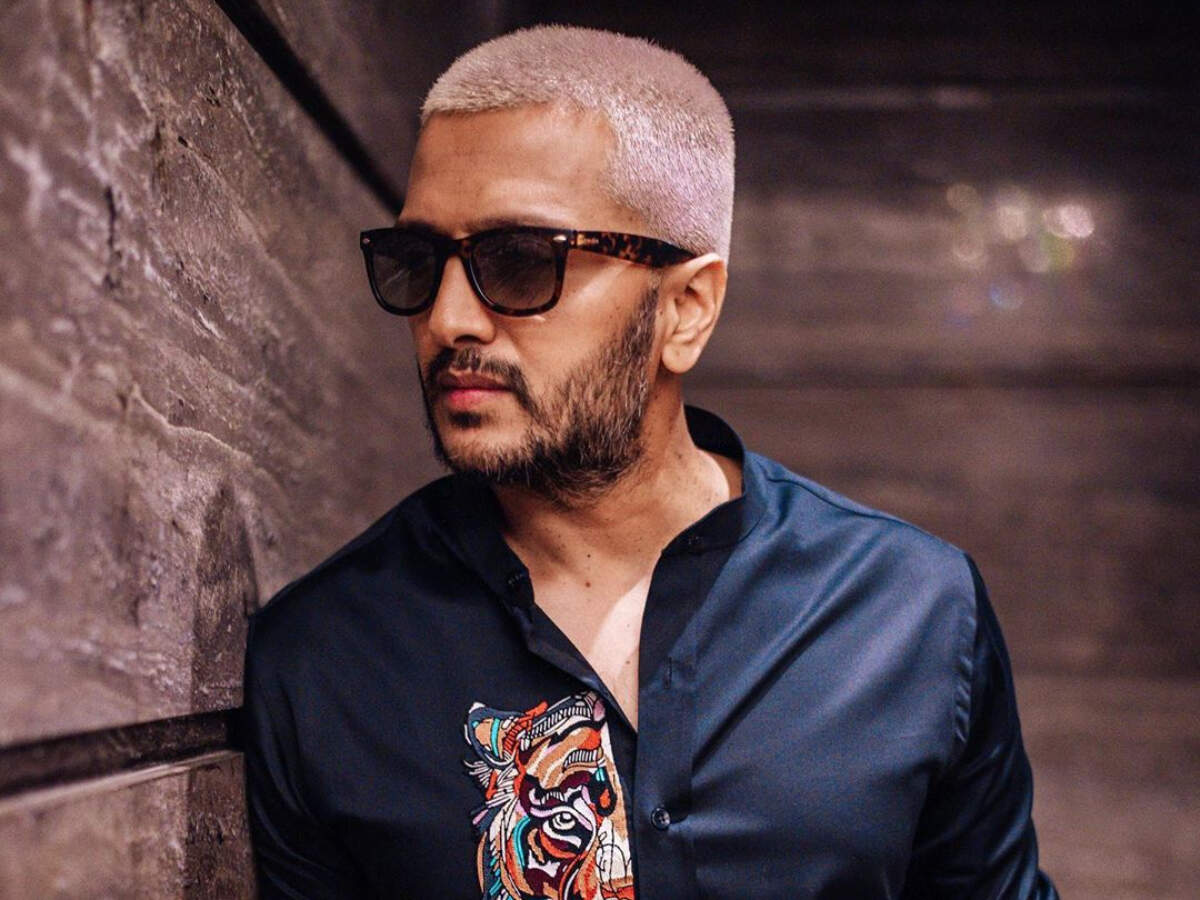 Riteish deshmukh gucci shirt Clearance