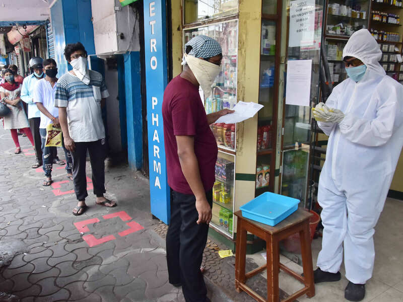 Live: Kerala to issue ordinance for staff pay cut Live: Kerala to issue ordinance for staff pay cut