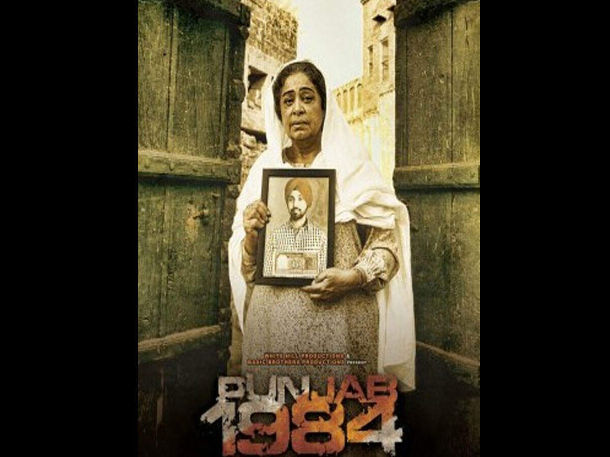 WATCH CATWOMAN: HUNTED 123MOVIES