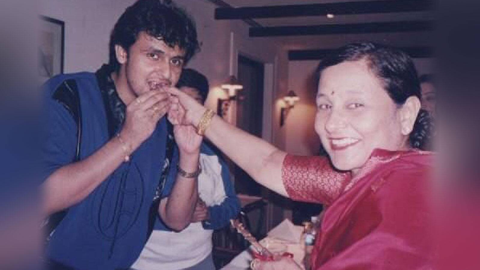 sonu nigam mother sonu nigam mother
