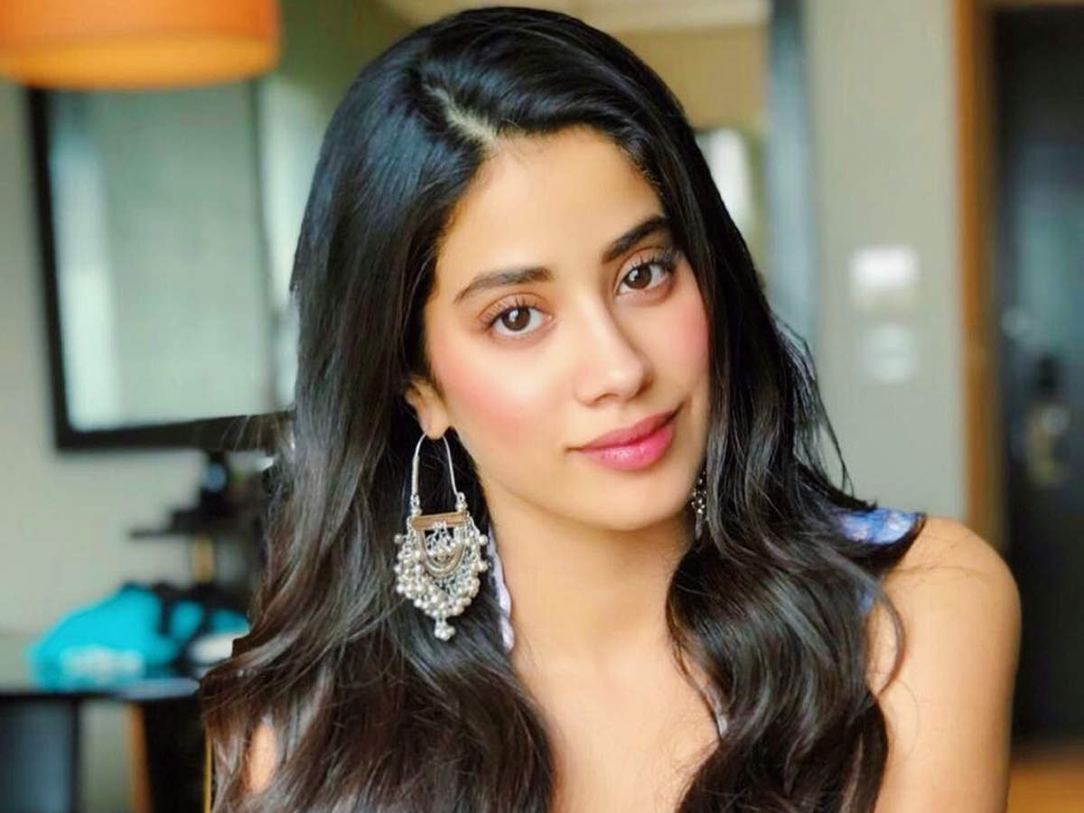 These are the kitchen ingredients Janhvi Kapoor uses for her skin and hair!  - Times of India