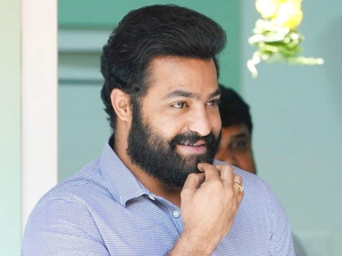 Roudram Ranam Rudhiram: Jr NTR's first look to be unveiled on this ...