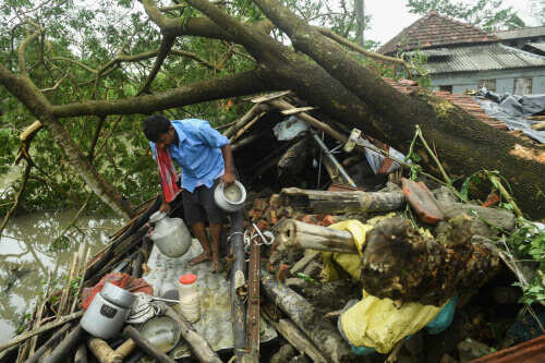 Cyclone Amphan live: 19 NDRF teams on ground