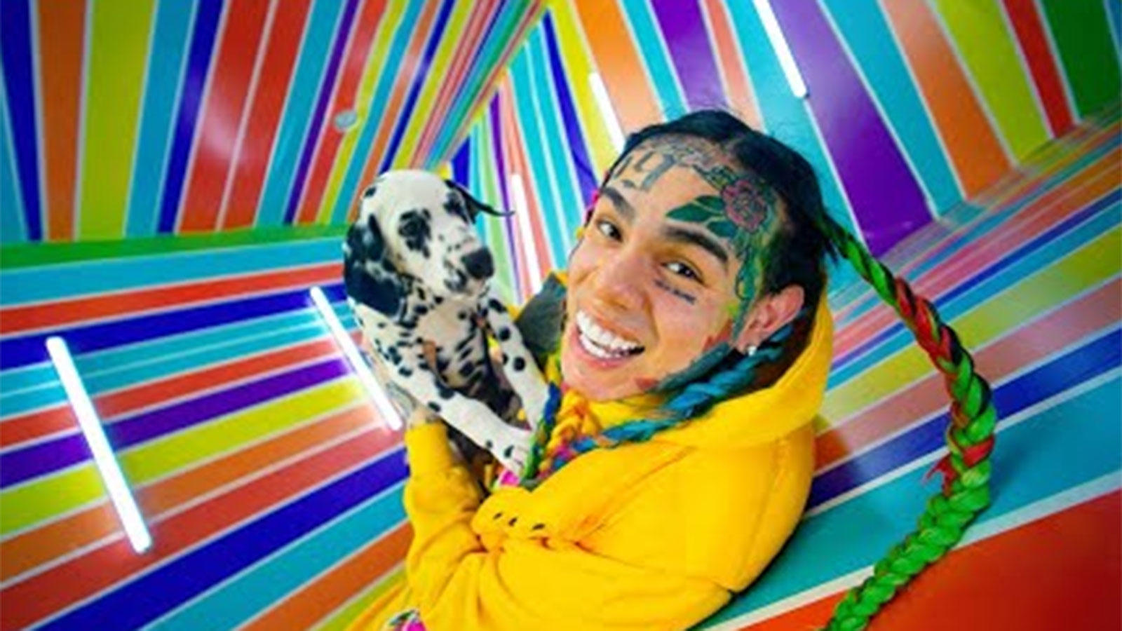 Check Out Latest English Trending Music Video Song Gooba Sung By 6ix9ine English Video Songs Times Of India