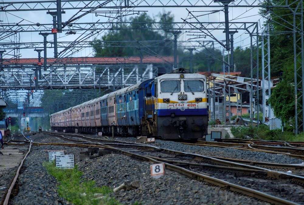 West Bengal: ‘Shramik Special’ trains restricted entry till May 26